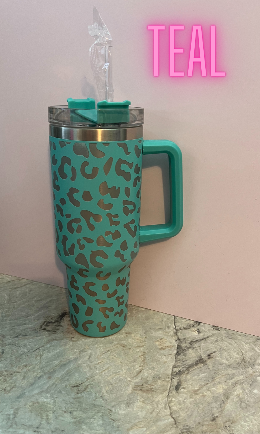 40oz Leopard Tumbler with handle